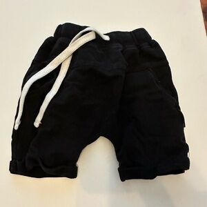 Little Bibsy 2-3T black shorts